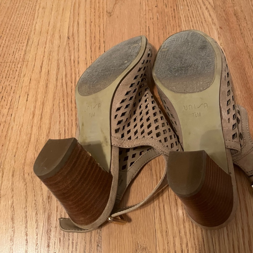 Women’s booties - Picture 4 of 5